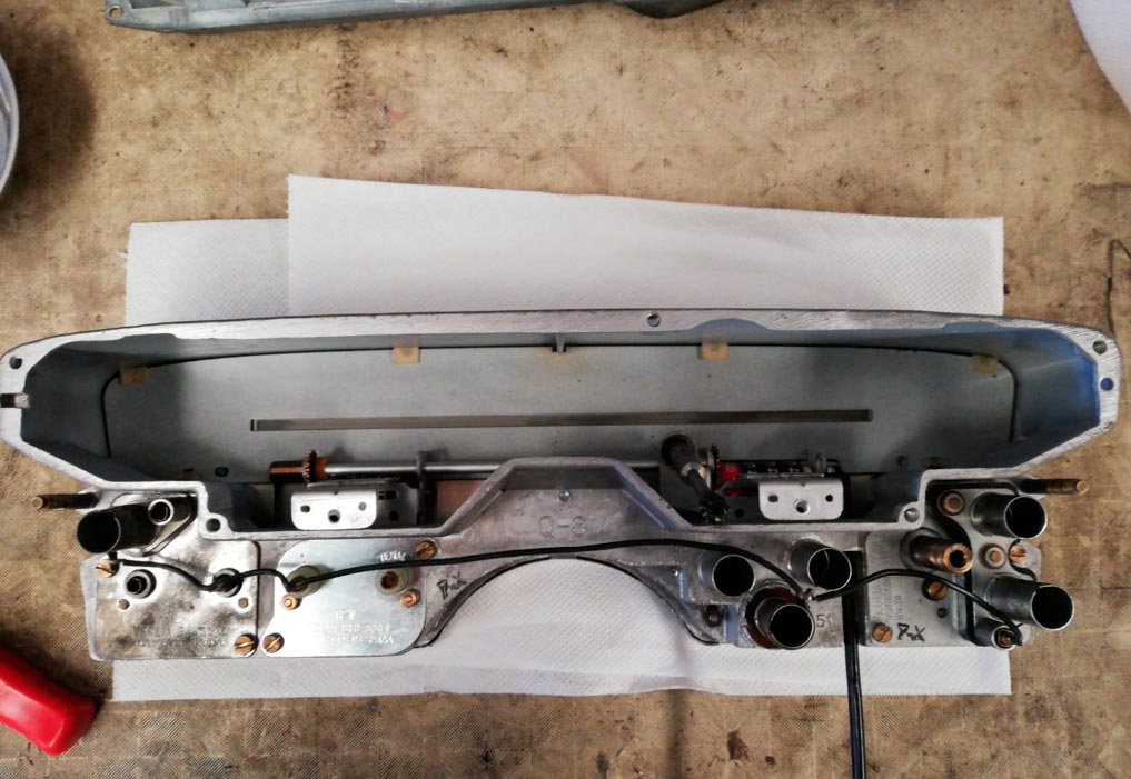 Reparación de velocímetro de SEAT 1500 (1967)