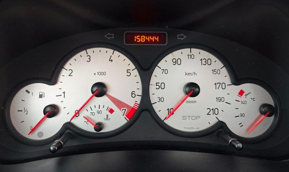 Reparación de velocímetro Peugeot 206 GTI (2004)